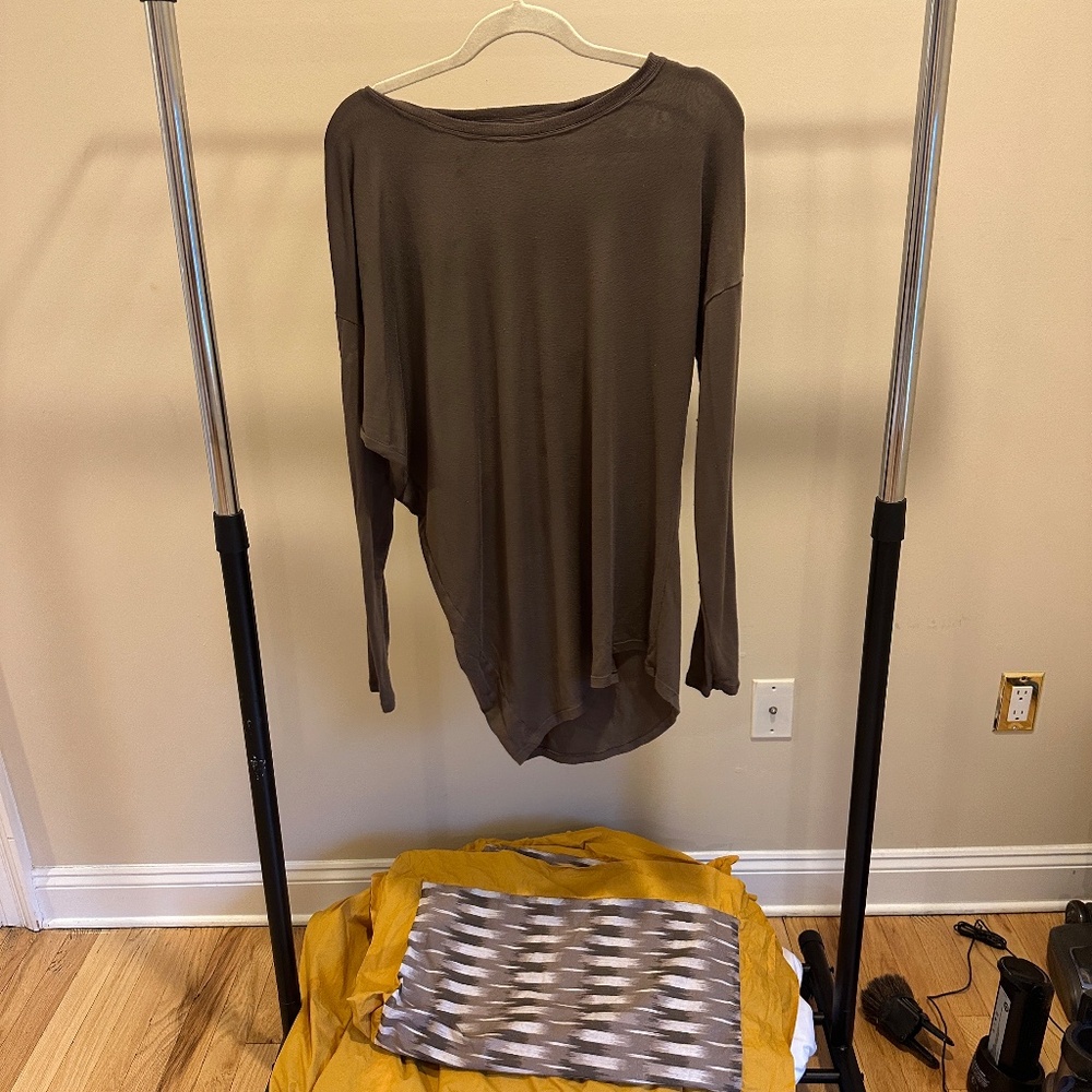 Athleta - Picture 6 of 8